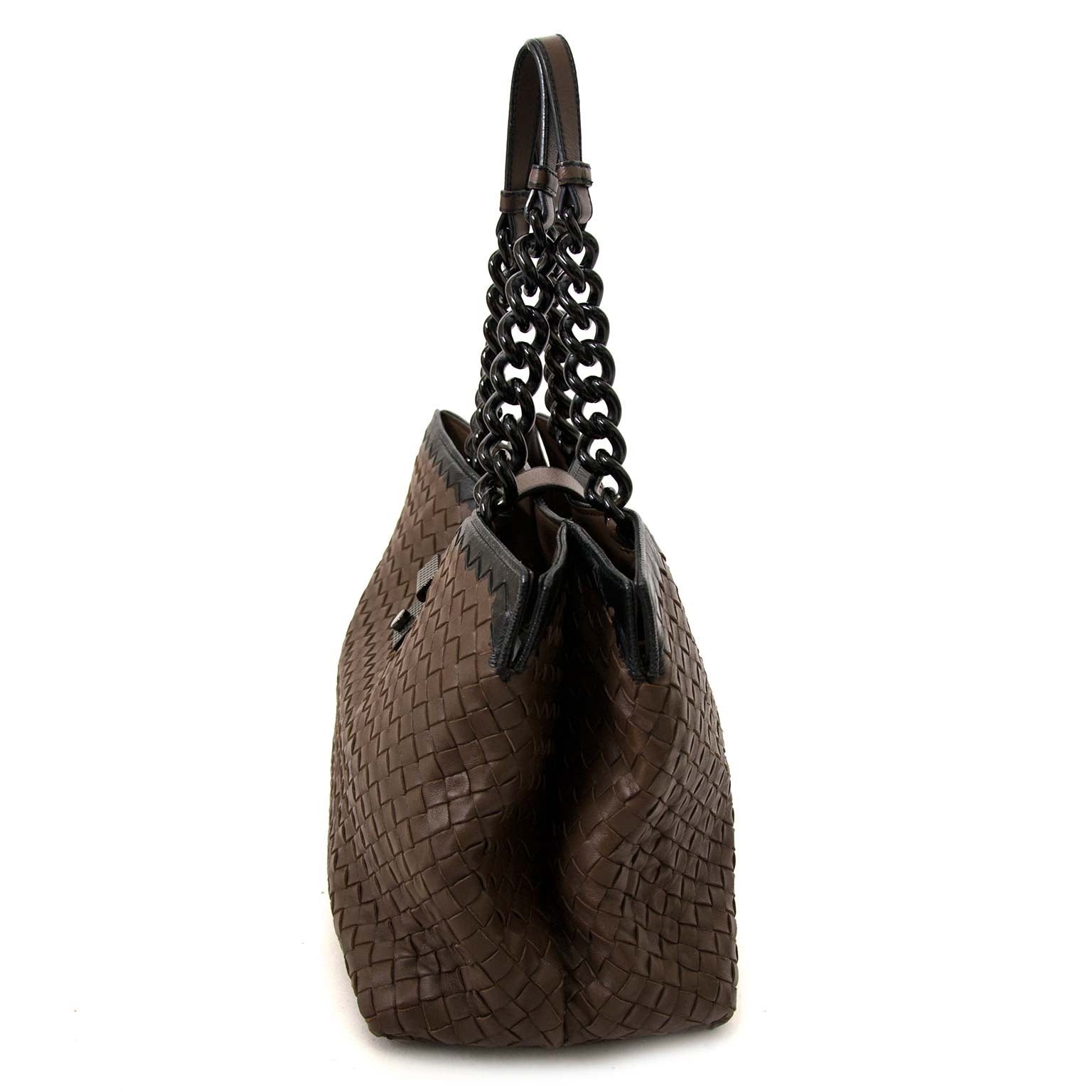 Achète des sacs de Bottega Veneta à Labellov vintage webshop de mode