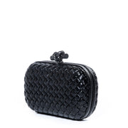 Koop uw authentieke Bottega Veneta Black Knot Clutch aan de beste prijs