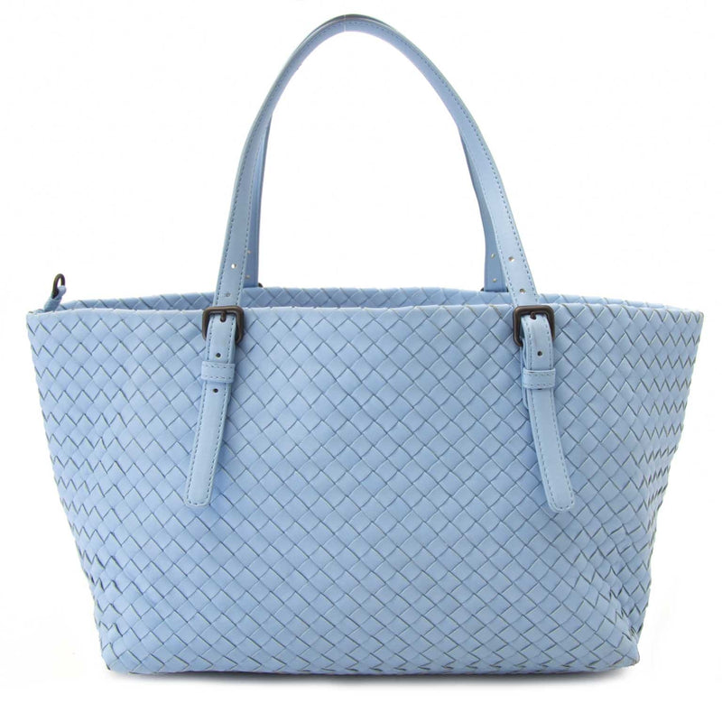 Bottega Veneta Light Blue cesta Shopper Buy authentic designer Bottega Veneta secondhand bags at Labellov at the best price. Safe and secure shopping. Koop tweedehands authentieke Bottega Veneta tassen bij designer webwinkel labellov.