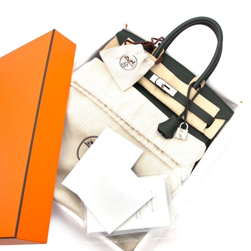 skip the waitinglist and get your hermes birkin 30 togo vert fonce phw now online at labellov.com