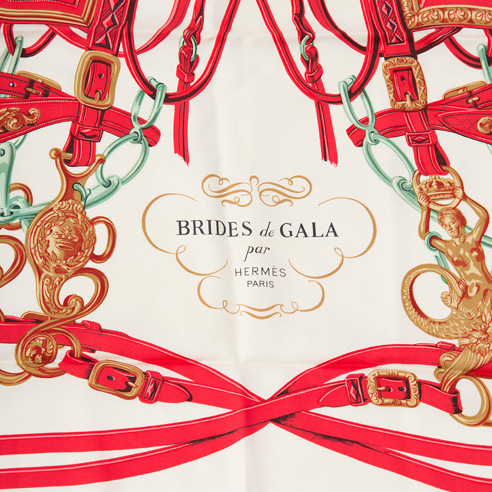 Hermès carré de soie 'brides de gala' 100% authentic and in great condition