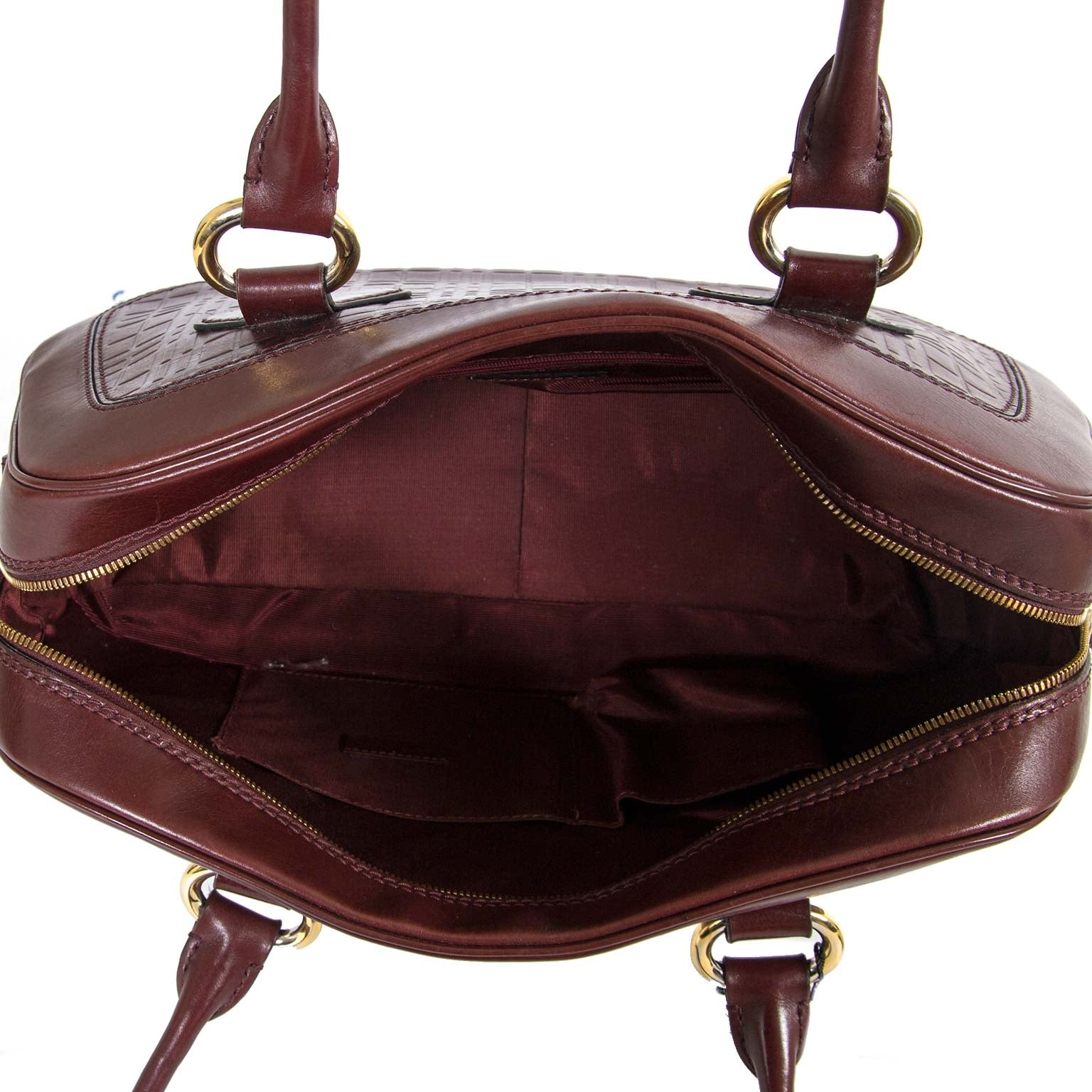 Burberry Burgundy Shoulder Bag now for sale at labellov vintage fashion webshop belgium