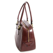 Burberry Burgundy Shoulder Bag now for sale at labellov vintage fashion webshop belgium