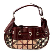 Buy an authentic burberry bag at Labellov. Safe online shopping. Koop een authentieke burberry handtas bij Labellov. Veilig online shoppen. Achetez un authentic burberry bag chez Labellov. Achats en ligne en toute securité.