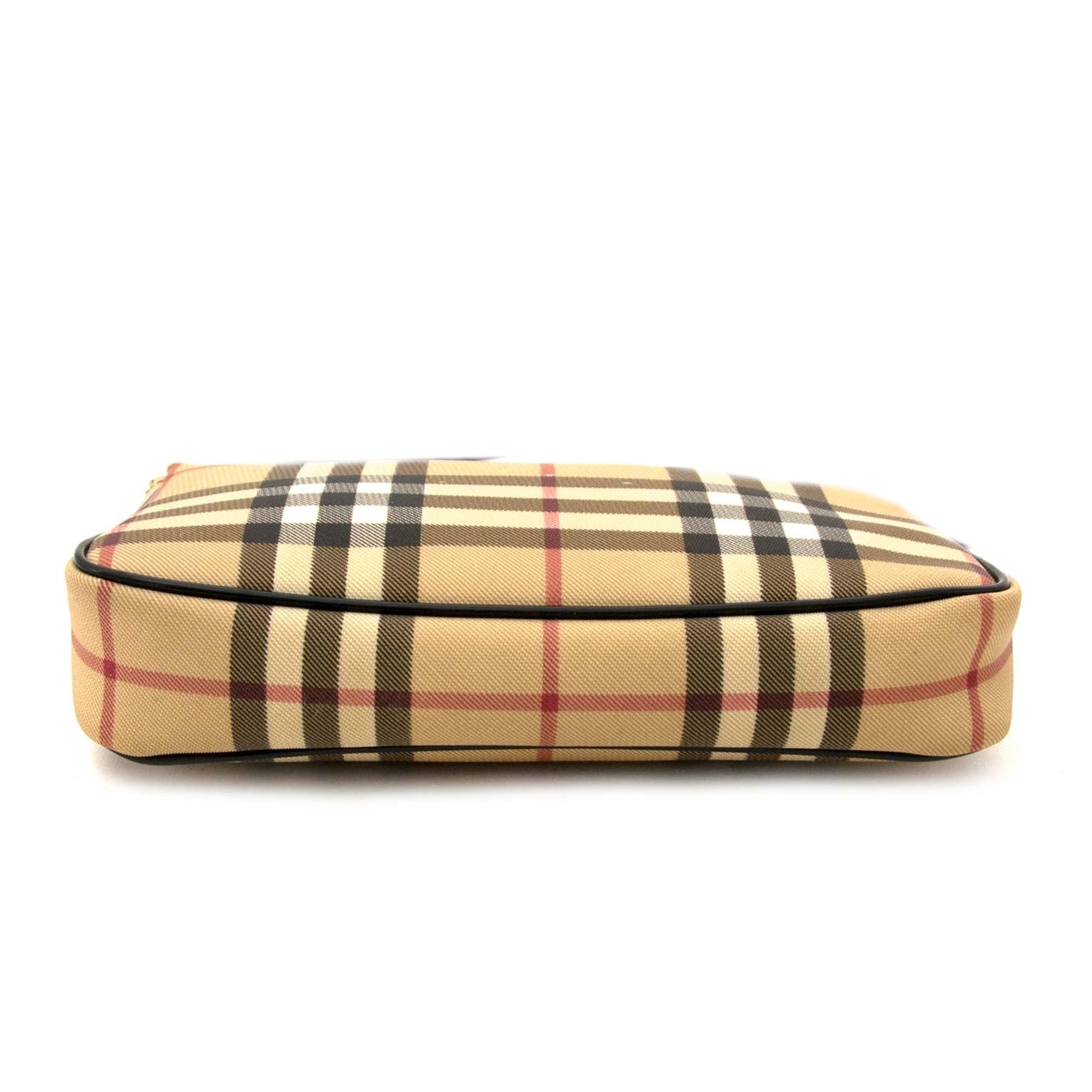 Burberry checked mini bag pouch now online at Labellov vintage webshop for the lowest price