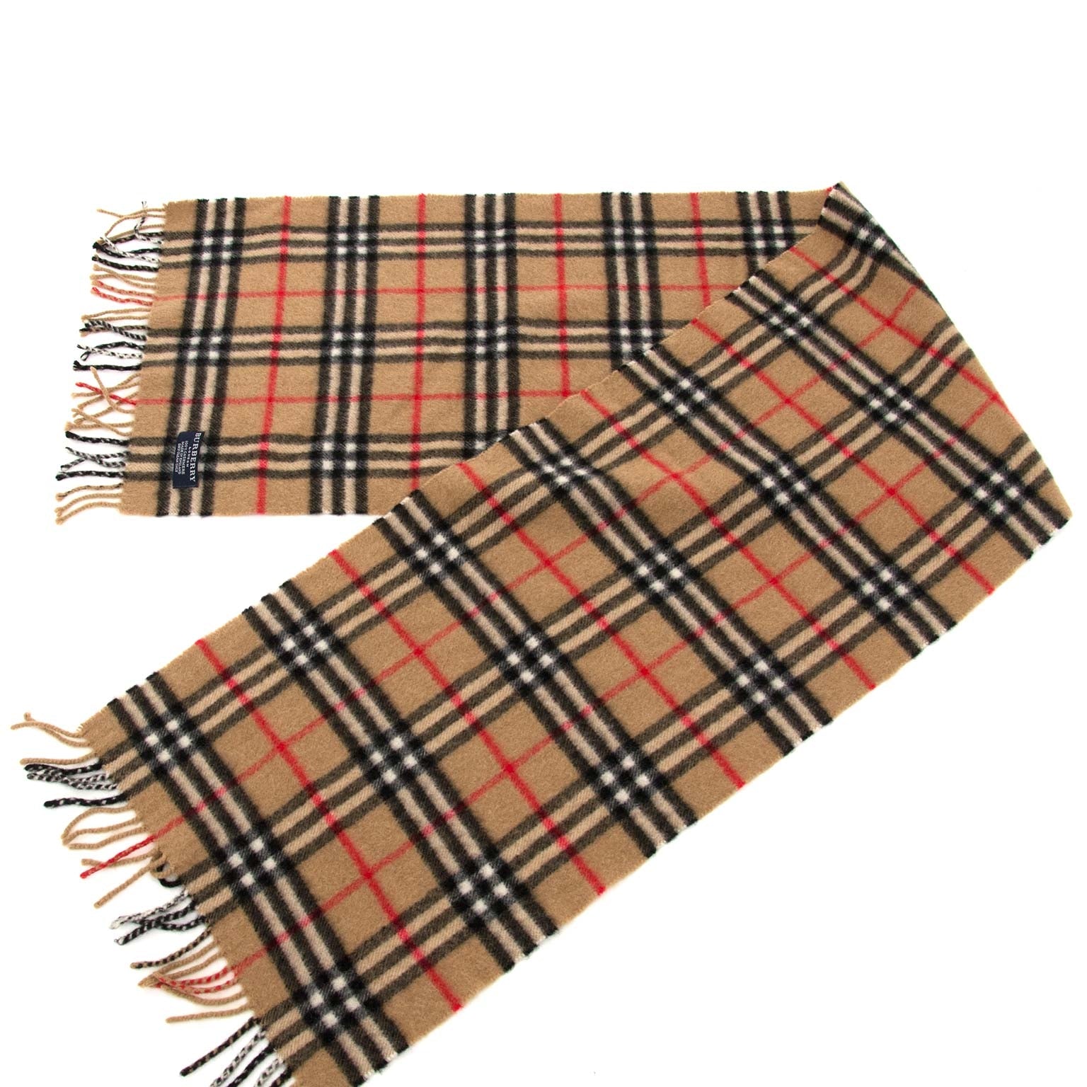 second hand Burberry Camel Check Cashmere Scarf now for sale at labellov antwerp for the best price