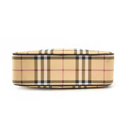 Koop uw authentieke Burberry Haymarket Check Bag bij Labellov snel en makkelijk online.