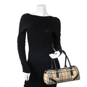 Koop en verkoop uw authentieke Burberry Check Cylinder Bag aan de beste prijs