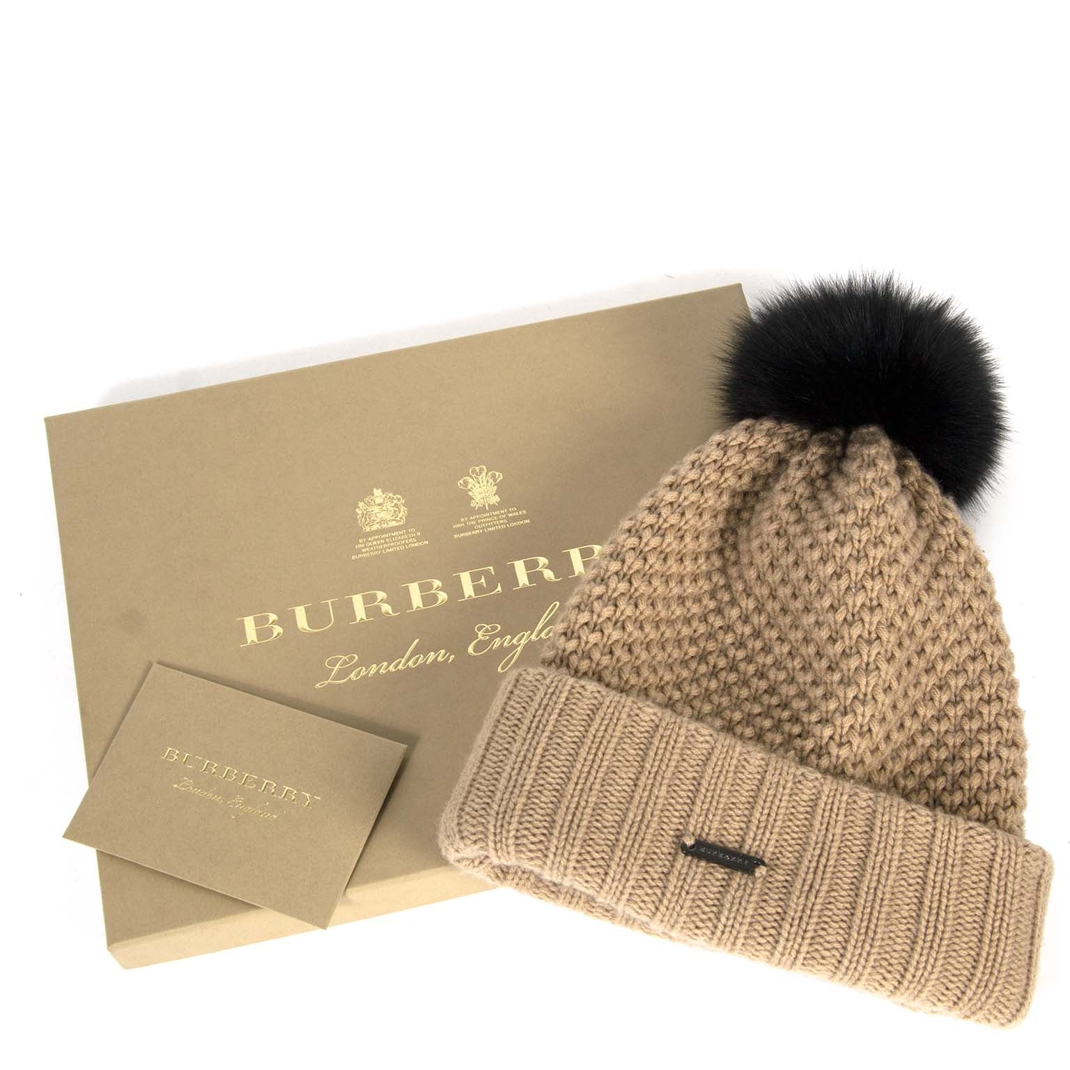 buy authentic secondhand burberry fur pom-pom beanie now for sale at labellov vintage fashion webshop belgium
