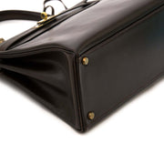 Are you interested in an authentic designer bag? Buy with Labellov and get 100% authenticity guarantee