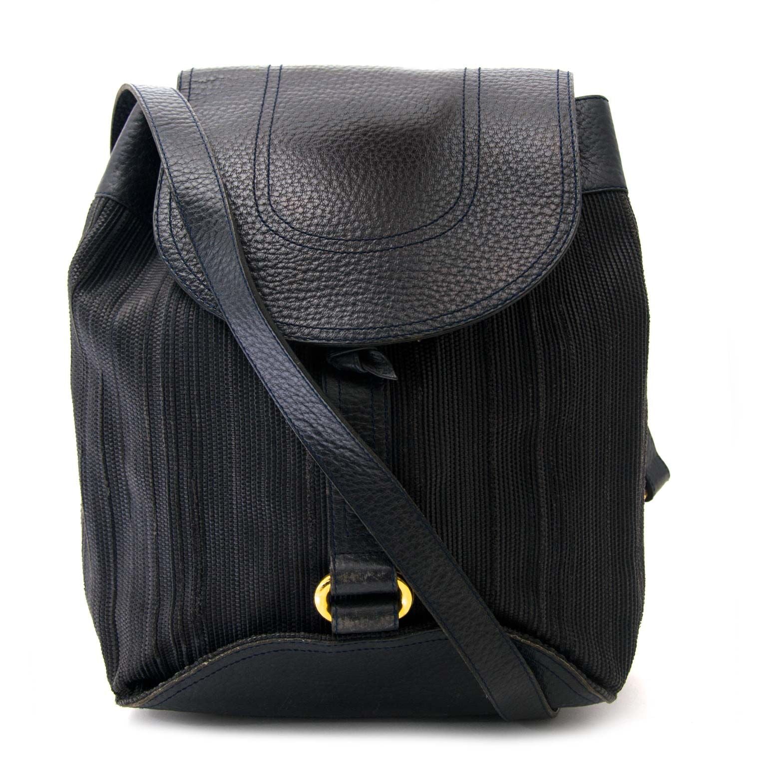 Delvaux toile de cuire shoulderbag