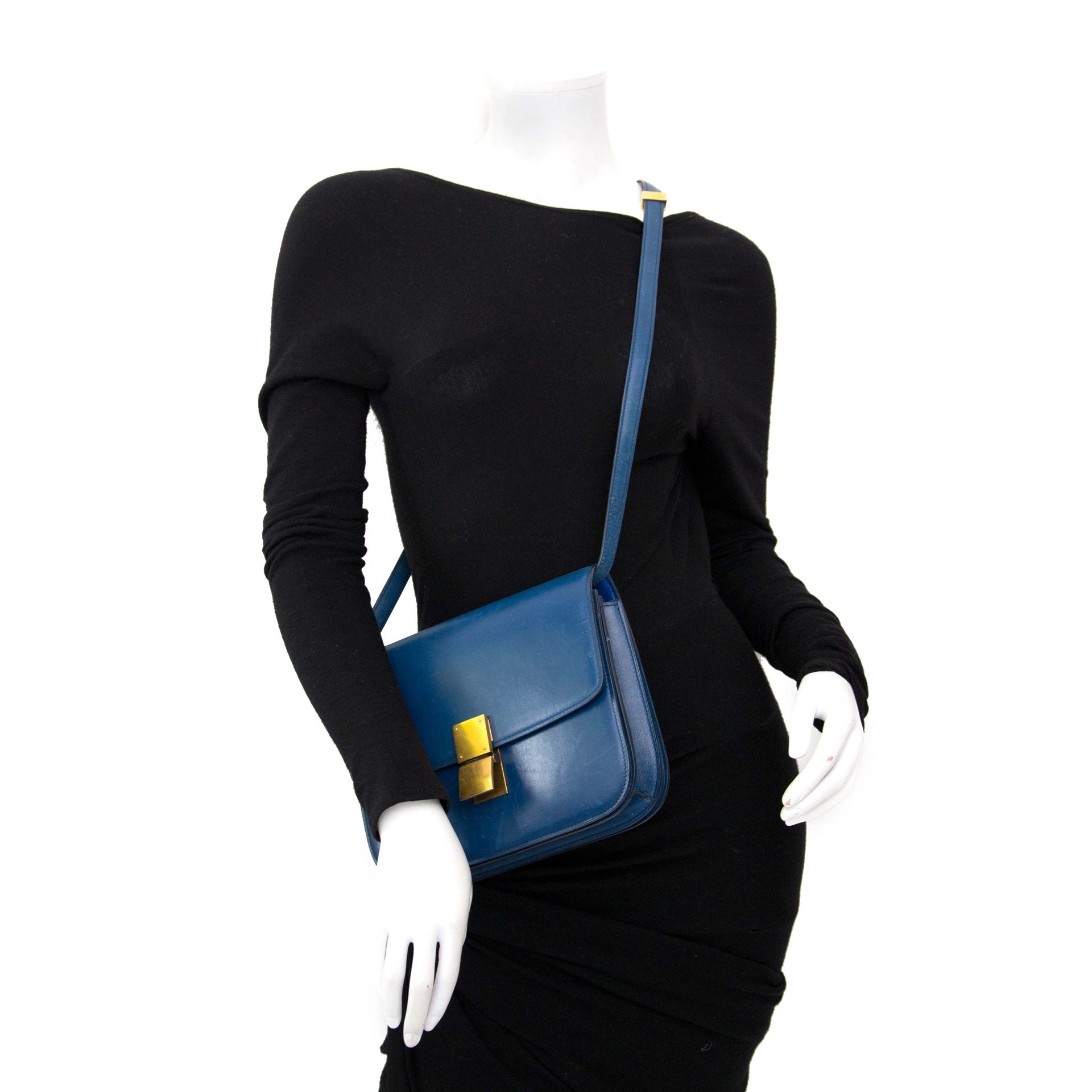 2dehands designer handtassen kopen aan de beste prijs ? Celine Petrol Blue Box Bag