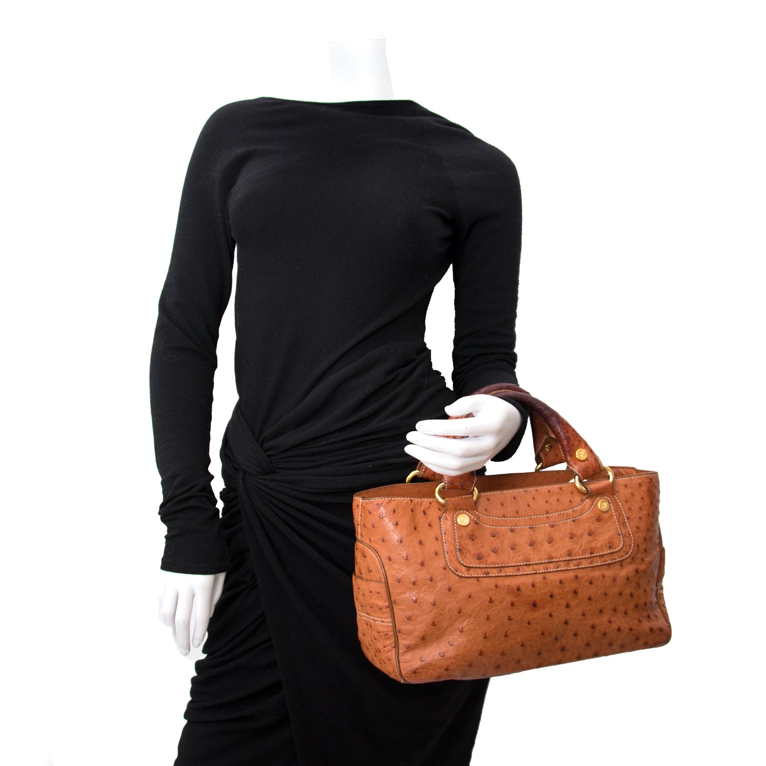 Are you looking for a designer handbag such as this Celine Camel Boogie Ostrich Bag ? Buy with worldwide shipping.