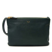 Céline Green Leather Trio Crossbody Bag Buy authentic designer Celine secondhand bags at Labellov at the best price. Safe and secure shopping. Koop tweedehands authentieke Celine tassen bij designer webwinkel labellov.