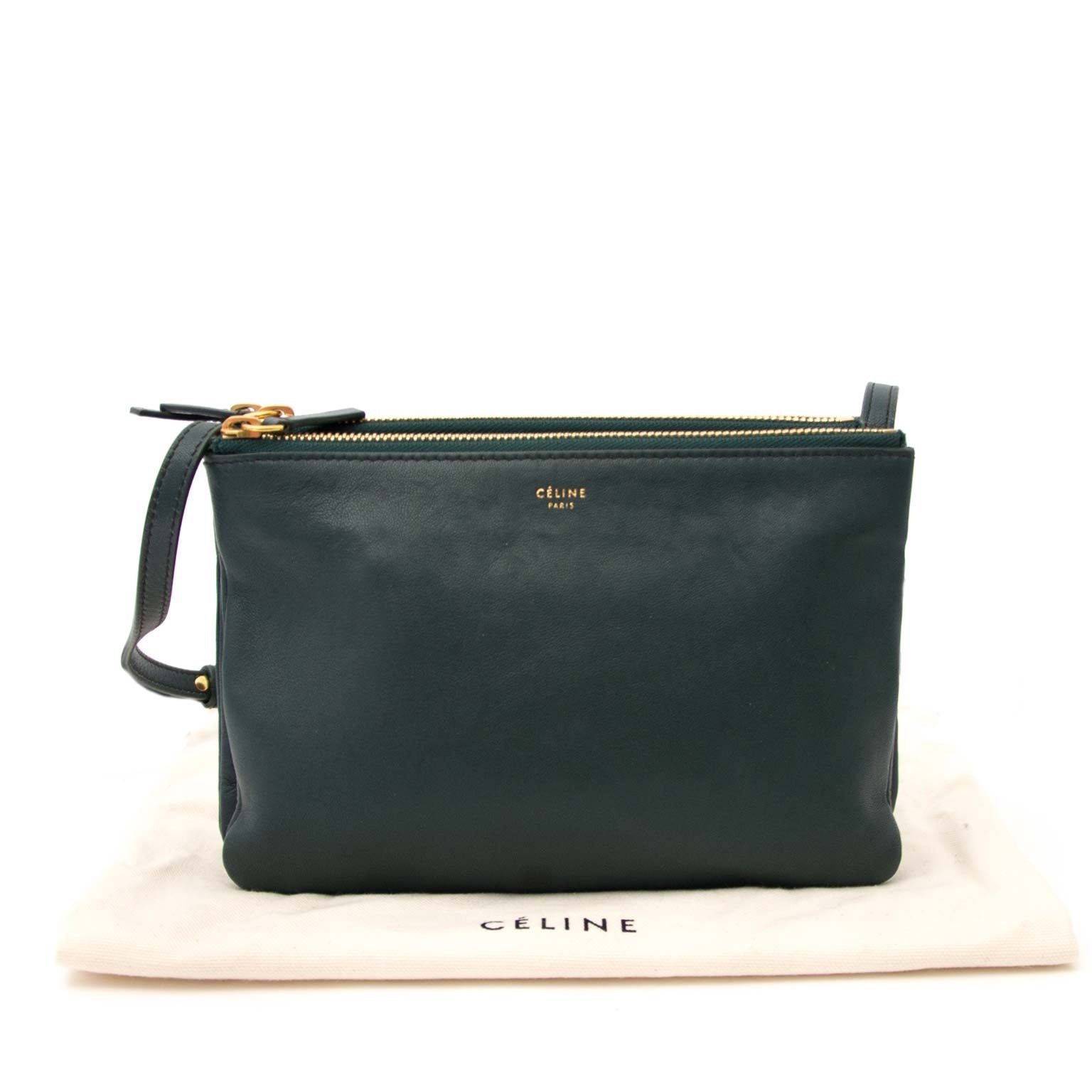 Céline Green Leather Trio Crossbody Bag Buy authentic designer Celine secondhand bags at Labellov at the best price. Safe and secure shopping. Koop tweedehands authentieke Celine tassen bij designer webwinkel labellov.