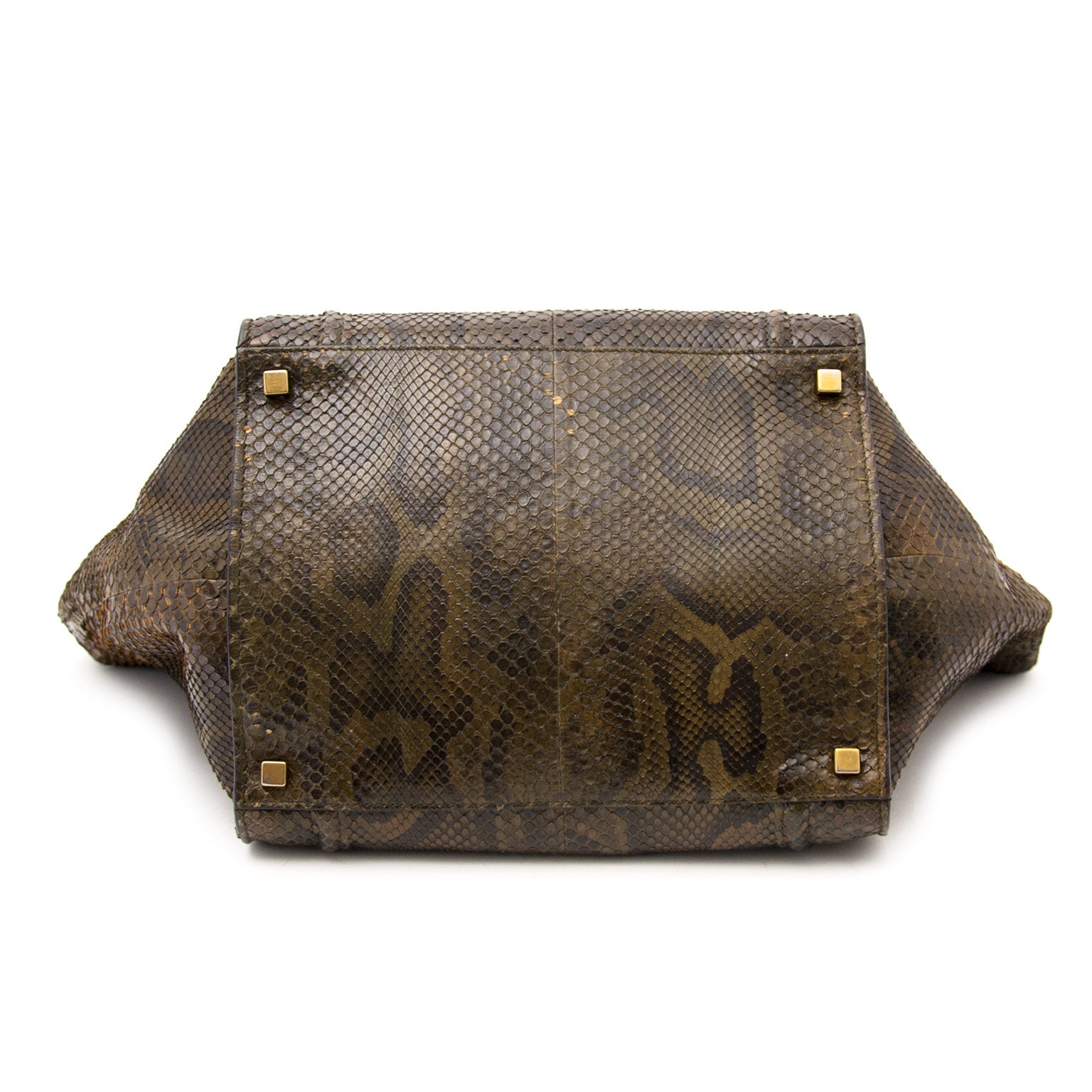 Sell your authentic designer bags such as Céline Medium Phantom Luggage Tote in Antwerp