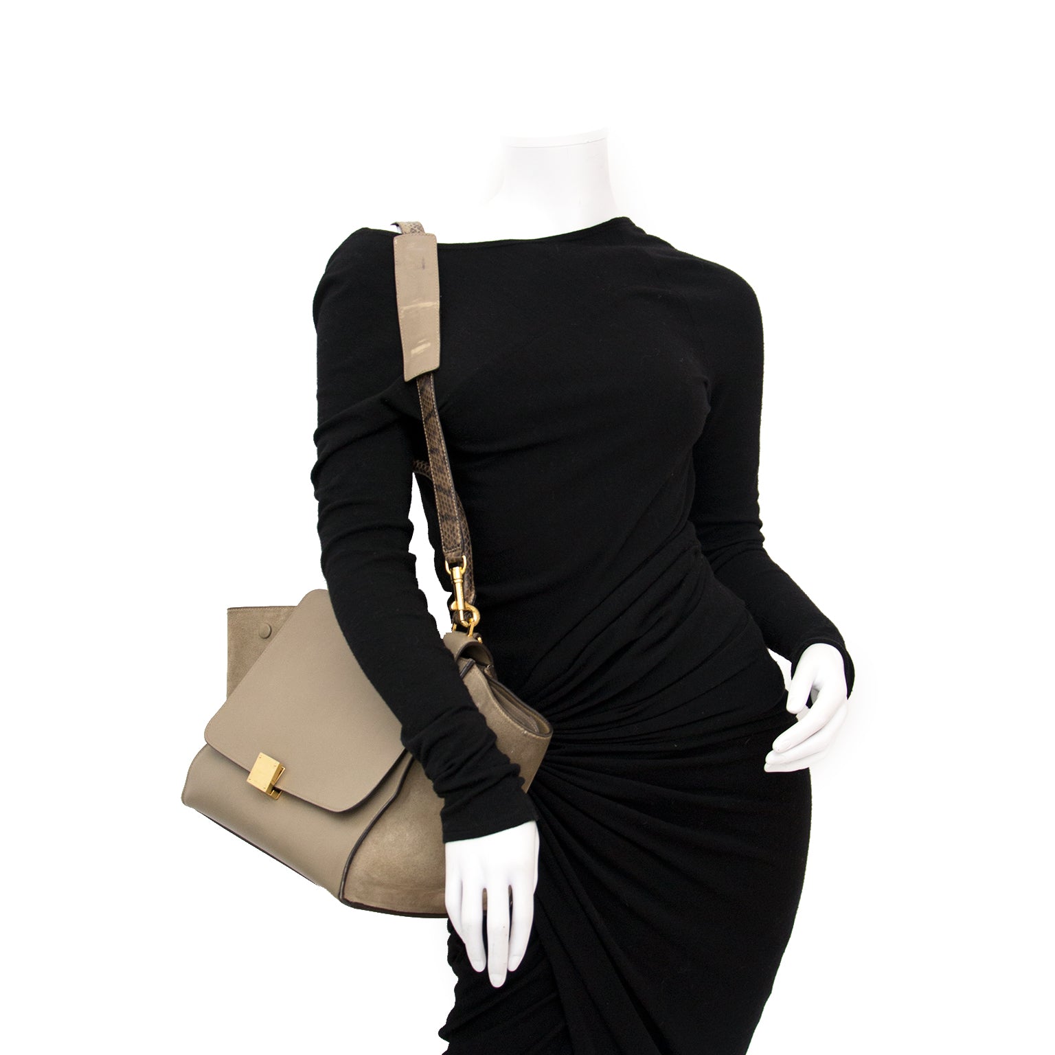 shop real real Celine trapeze bag at the best price online webshop labellov.com