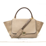 comme neuf sac a main Celine trapeze python tres bon etat