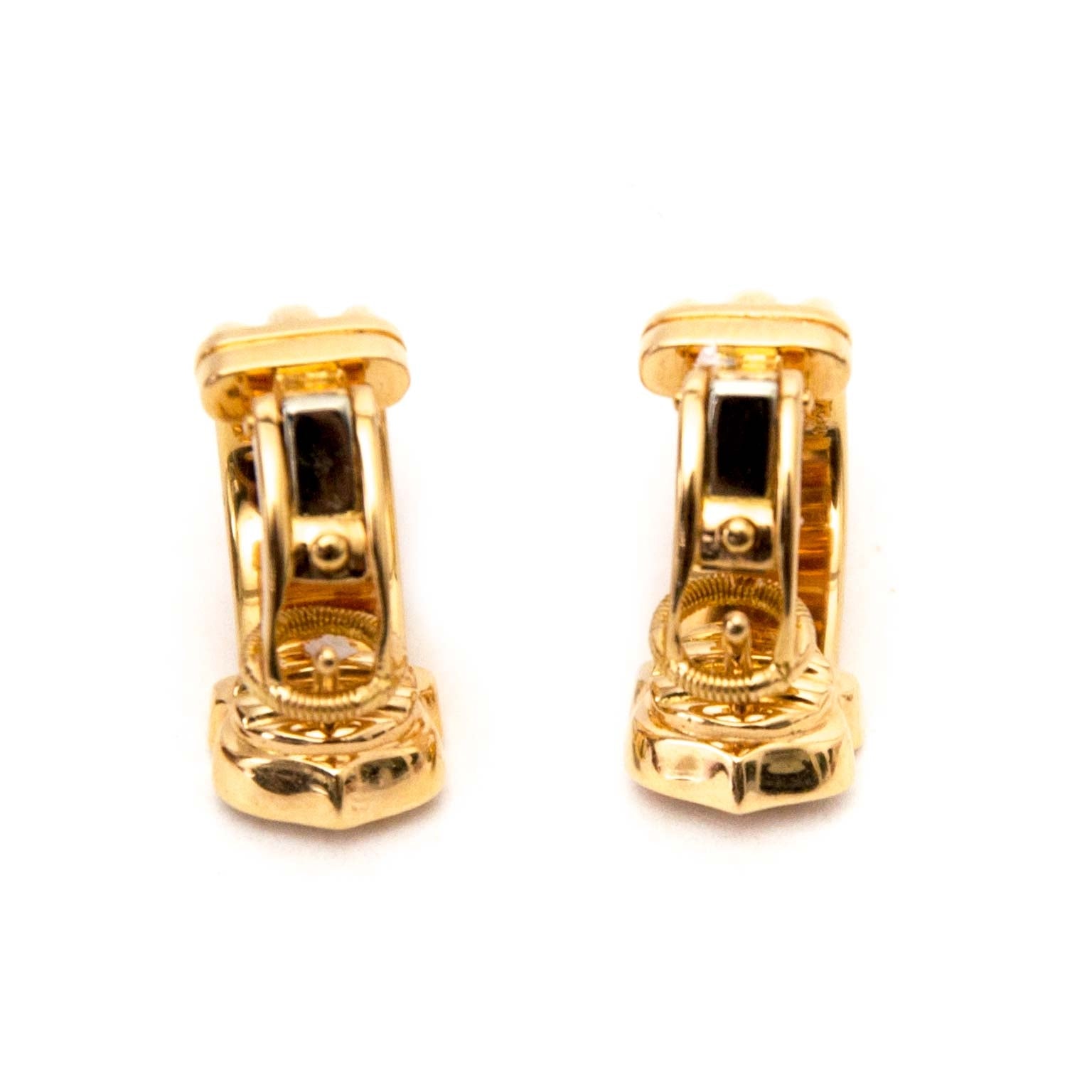 buy secondhand authentic Cartier Limited Edition Ressort CC Earrings for less at Labellov, online vintage webshop