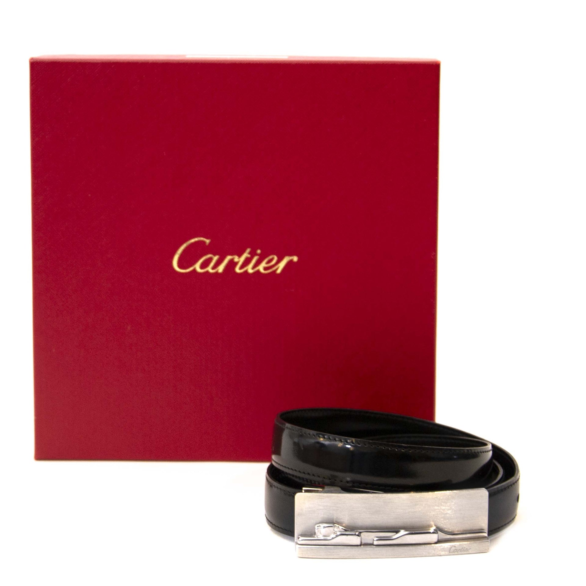Cartier Black Patent Leather Belt - Size 90. Buy this authentic second hand vintage Céline Black Belt Golden Details at online webshop LabelLOV. Safe and secure shopping. Koop deze authentieke Céline Black Belt Golden Details bij online webshop LabelLOV.