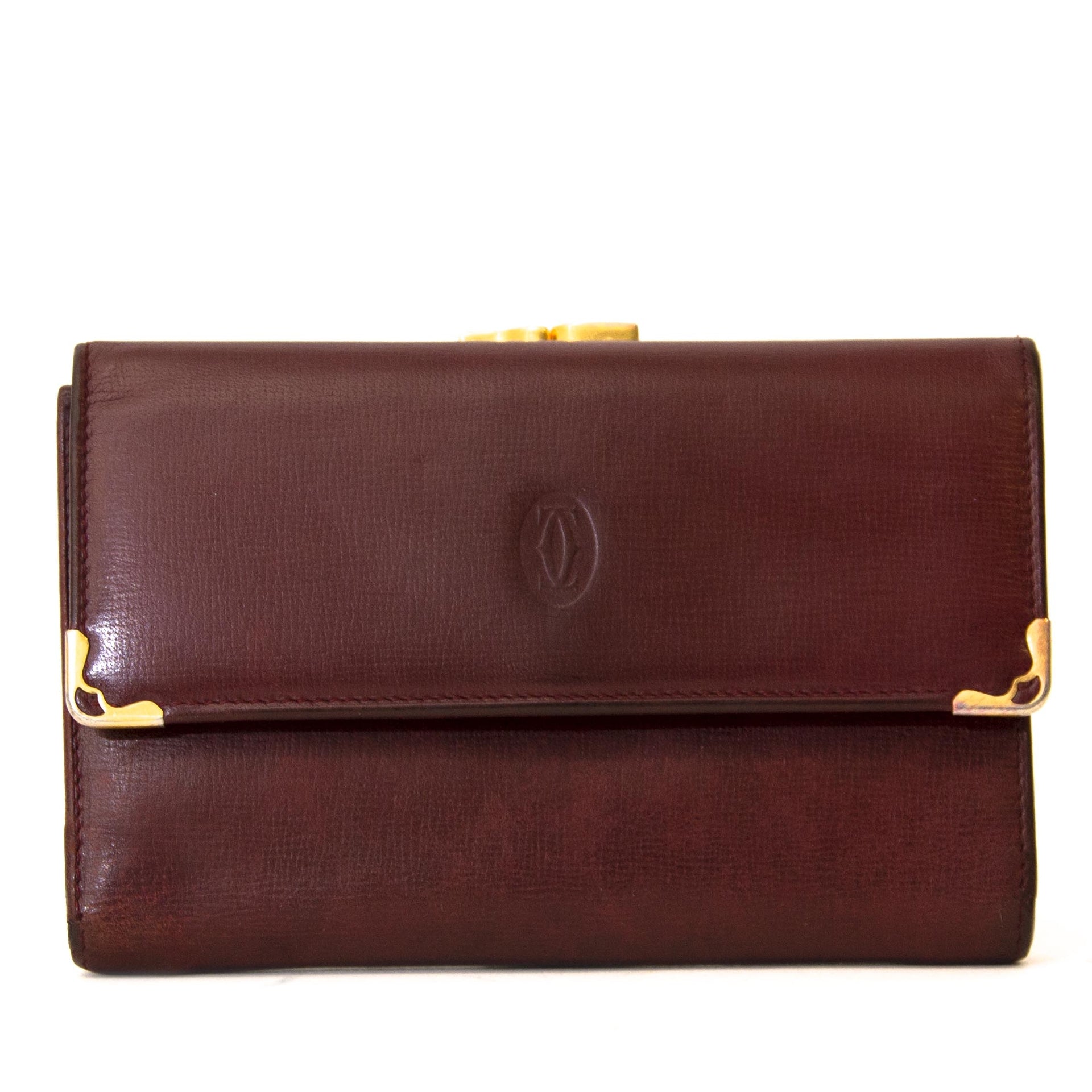 Buy authentic Cartier wallet at the right price at LabelLOV vintage webshop.