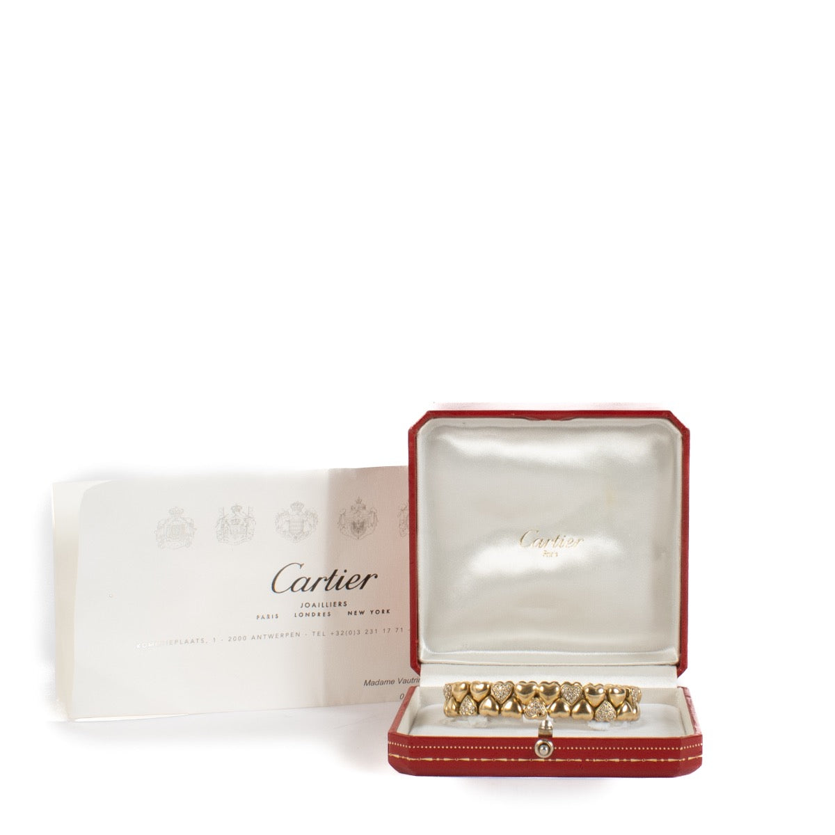 Shop safe online at Labellov in Antwerp, Brussels and Knokke this 100% authentic second hand Cartier Gold Double Coeur Diamonds Bracelet