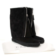 achetez Casadei Balck Suede Wedges - Size 37,5 chez labellov pour le meilleur prix