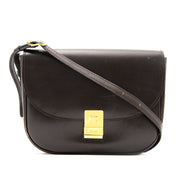 Vintage Céline shoulder bags for the best price at Labellov webshop. Safe and secure online shopping with 100% authenticity. Vintage Céline sac à epaule pour le meilleur prix.
