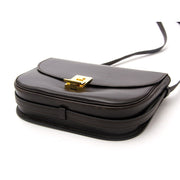 Vintage Céline shoulder bags for the best price at Labellov webshop. Safe and secure online shopping with 100% authenticity. Vintage Céline sac à epaule pour le meilleur prix.