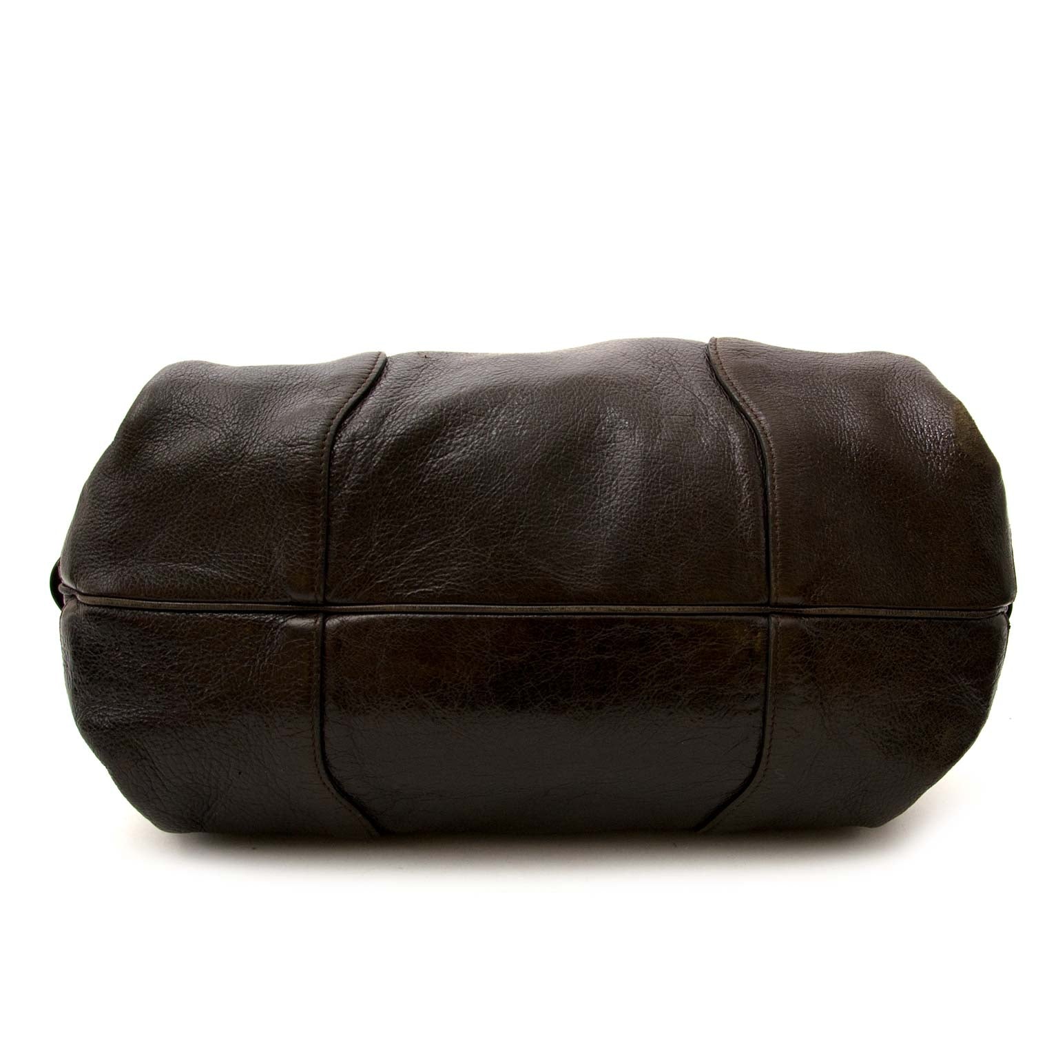 Labellov vintage fashion webshop de Belgique à Anvers avecs des sacs de Céline