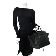 acheter en ligne pour le meilleur prix Celine Black Phantom Medium Luggage Bag