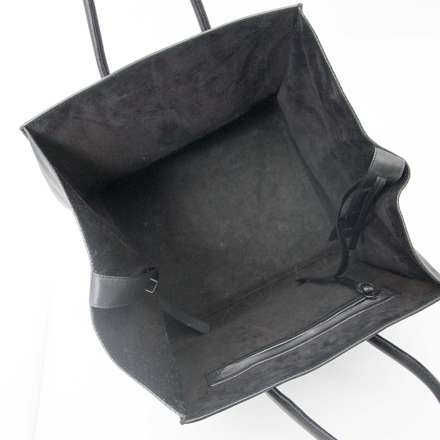 koop online tegen de beste prijs Celine Black Phantom Medium Luggage Bag