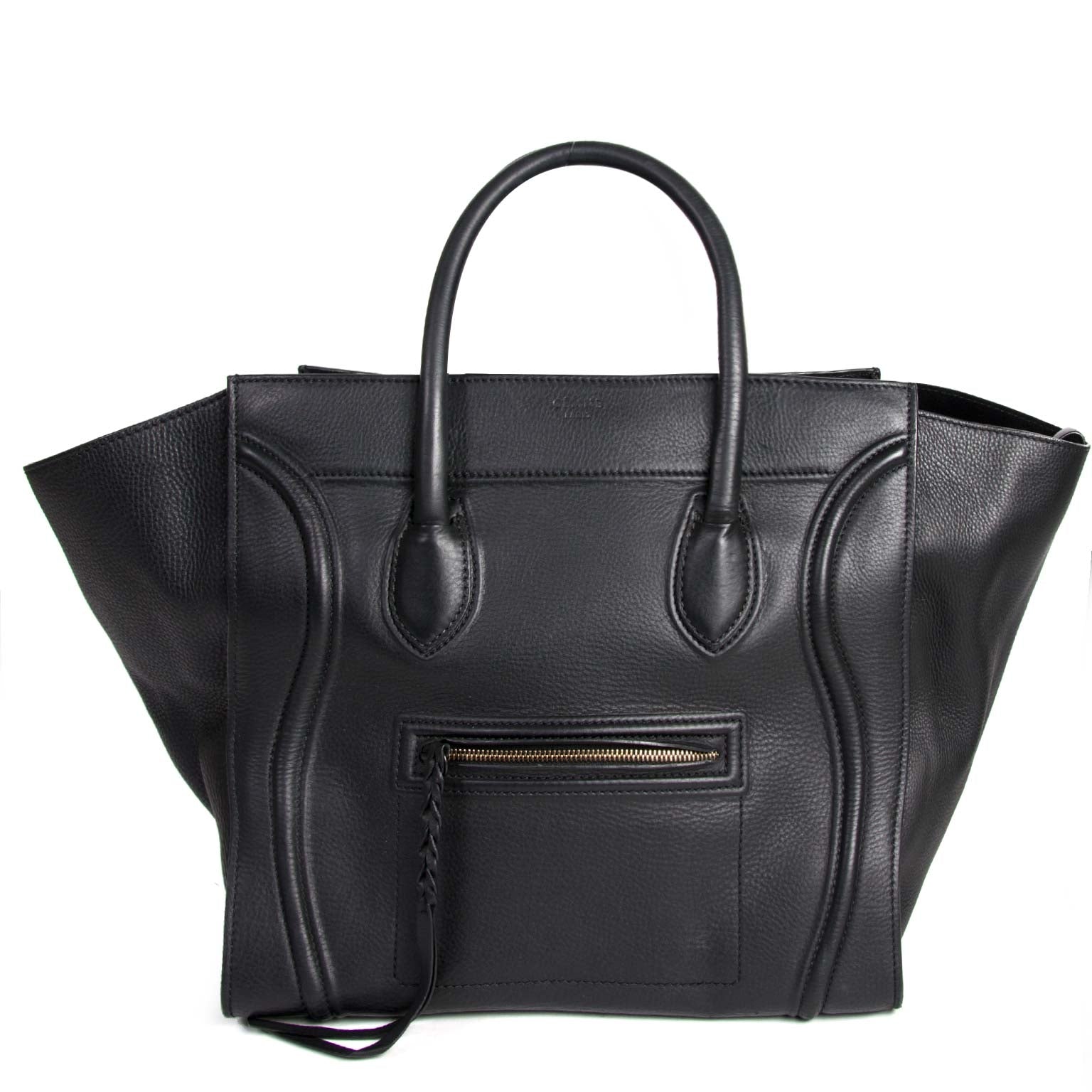 achetez Céline Black leather Phantom Handbag chez labellov pour le meilleur prix