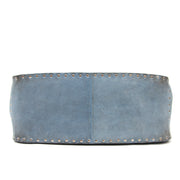Vintage Céline light blue Boogie Bag for the best price at Labellov webshop. Safe and secure online shopping with 100% authenticity. Vintage Céline bleu Boogie Bag pour le meilleur prix.