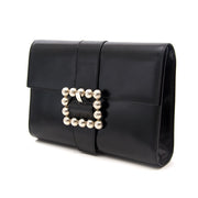 Vintage Céline clutch for the best price at Labellov webshop. Safe and secure online shopping with 100% authenticity. Vintage Céline clutch pour le meilleur prix.