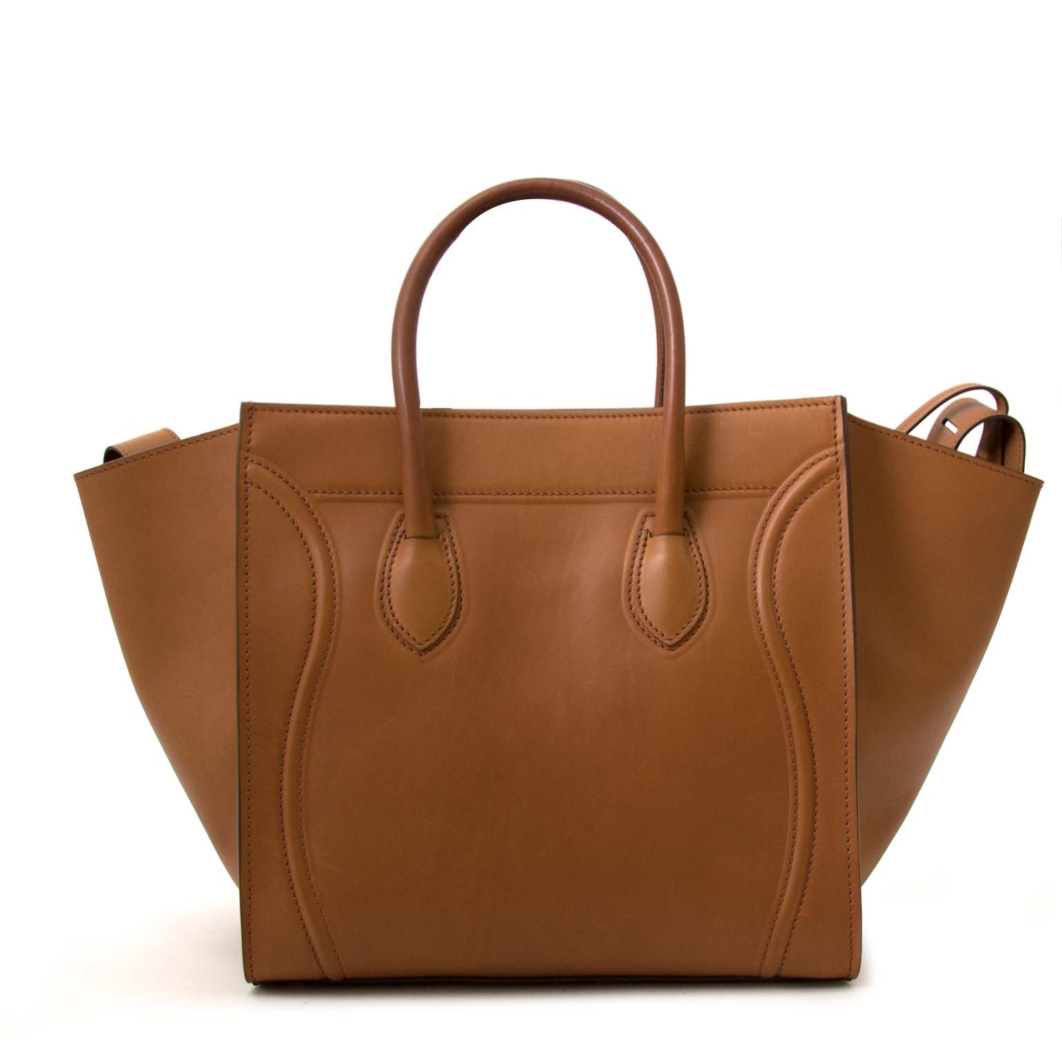 koop online jou tweedehands Celine Medium Mat Calfskin Cognac Phantom Bag