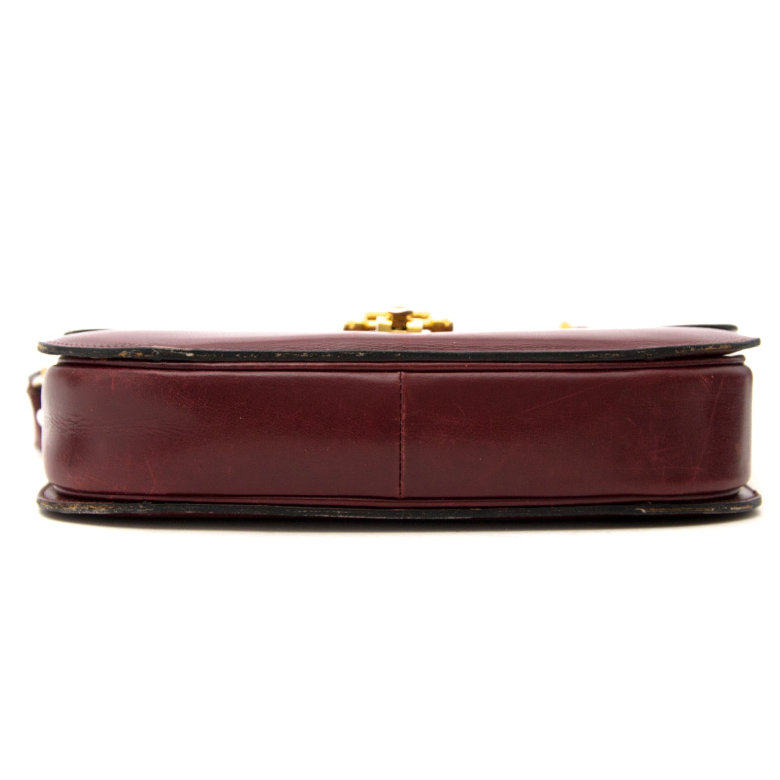 Buy and sell your preloved designer bags for the best rates online at Labellov luxury