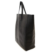 Celine Black Tote Bag. Buy authentic Celine bag at Labellov. Koop authentieke tweedehands Celine handtassen bij Labellov.