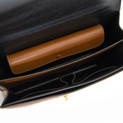 Achète seconde main vintage Céline Classic Box Handbag Duotone chez webshop online LabelLOV