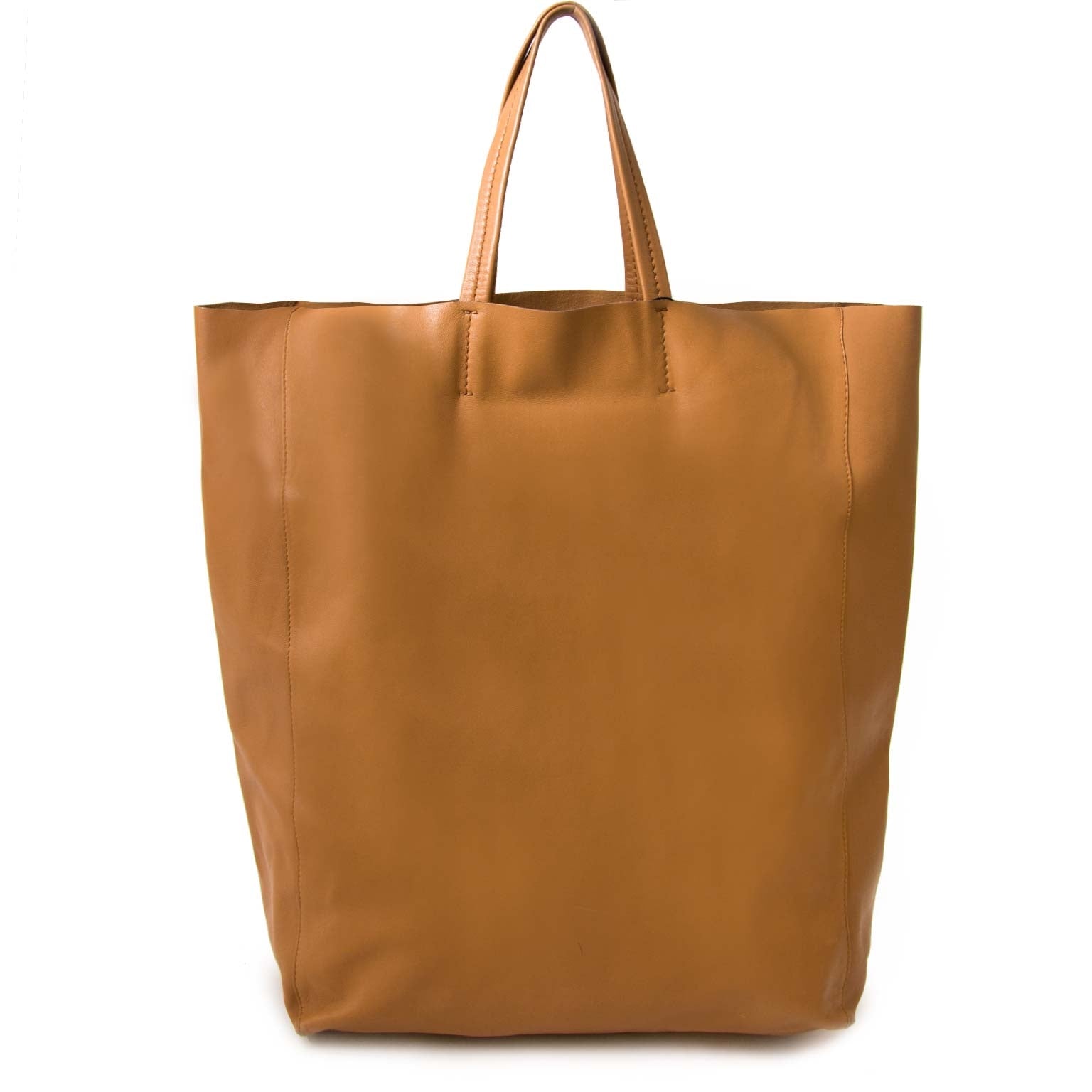Céline Natural Cabas en cuir chez labellov.com pour le meilleur prix