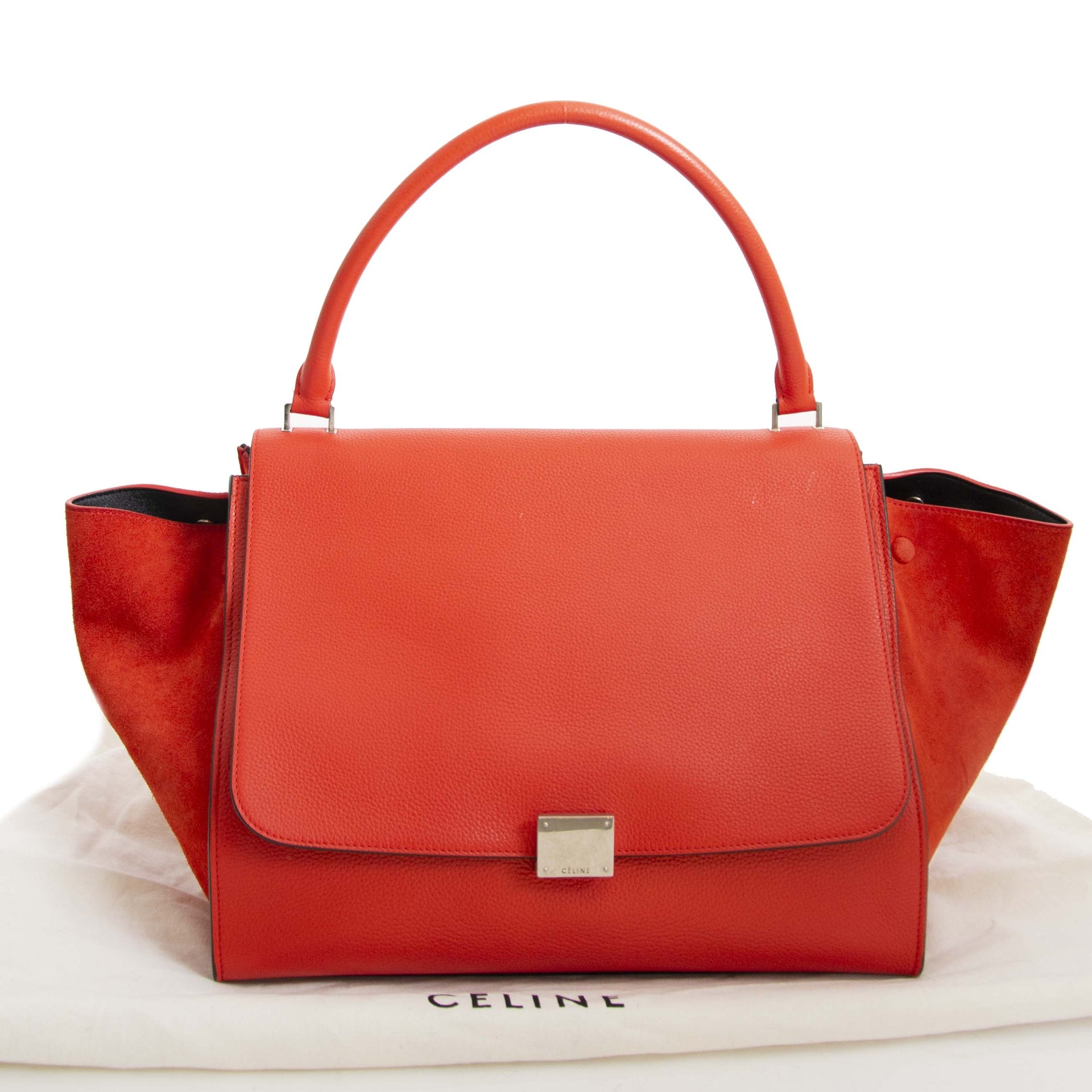 Sac Trapeze moyen en veau velours rouge Céline