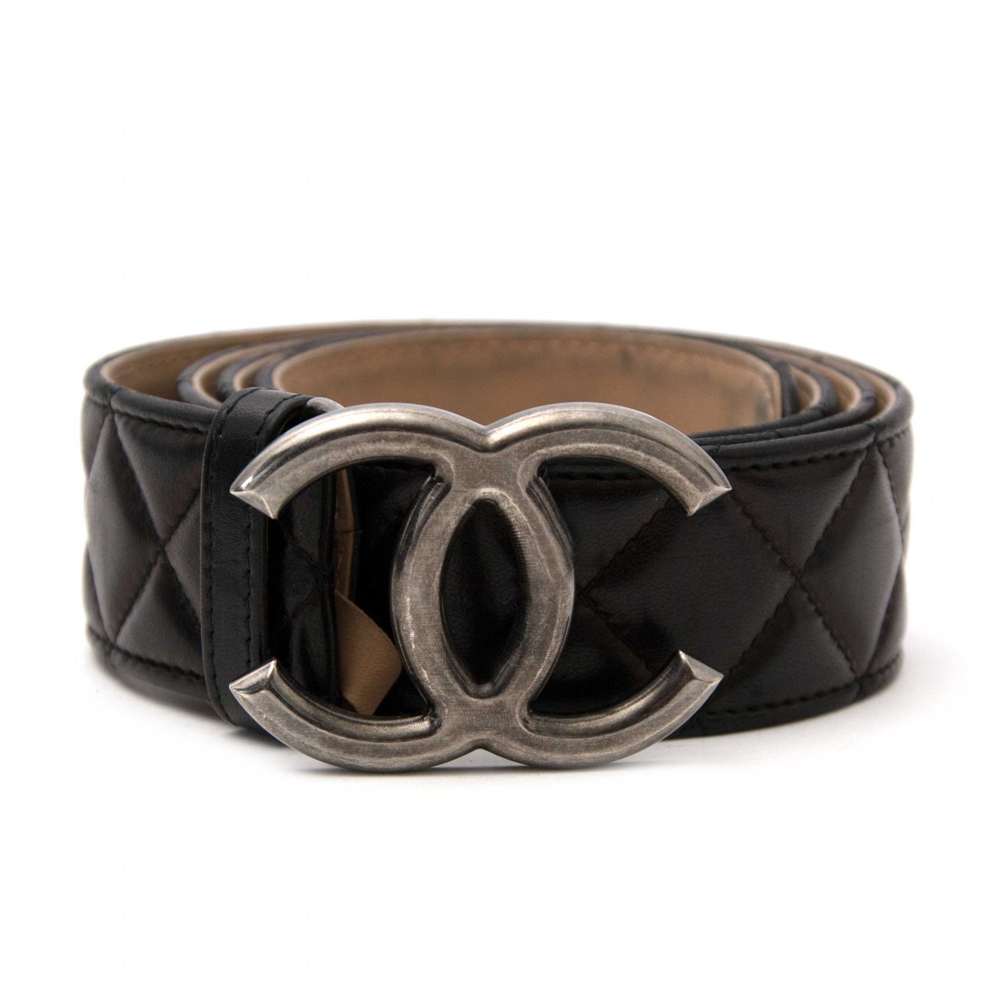 Buy your authentic Chanel Quilted Black Leather Belt size 90 for the best price at Labellov secondhand luxury in Antwerp