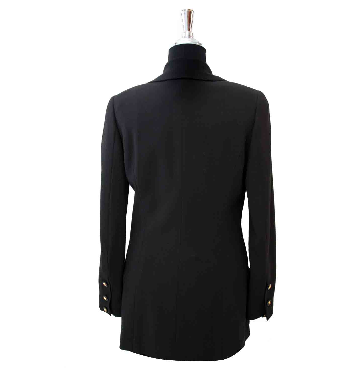 Chanel Blach Blazer - Size: 38 for sale at Labellov.com