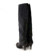 authentique Chanel Silver Cap Toe Boots - Size 39 en vendre sur labellov