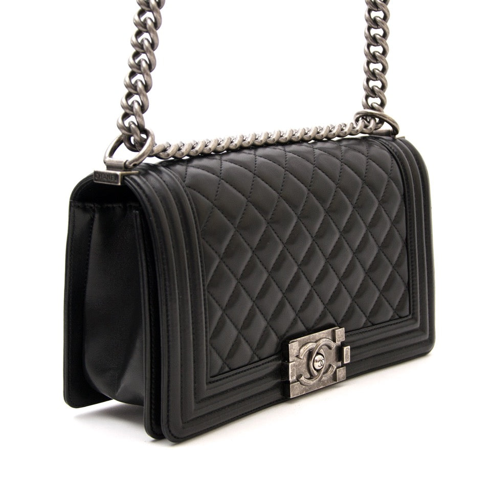 acheter en ligne 100% authentic medium chanel boy noir pour le meilleur prix anvers , belgique