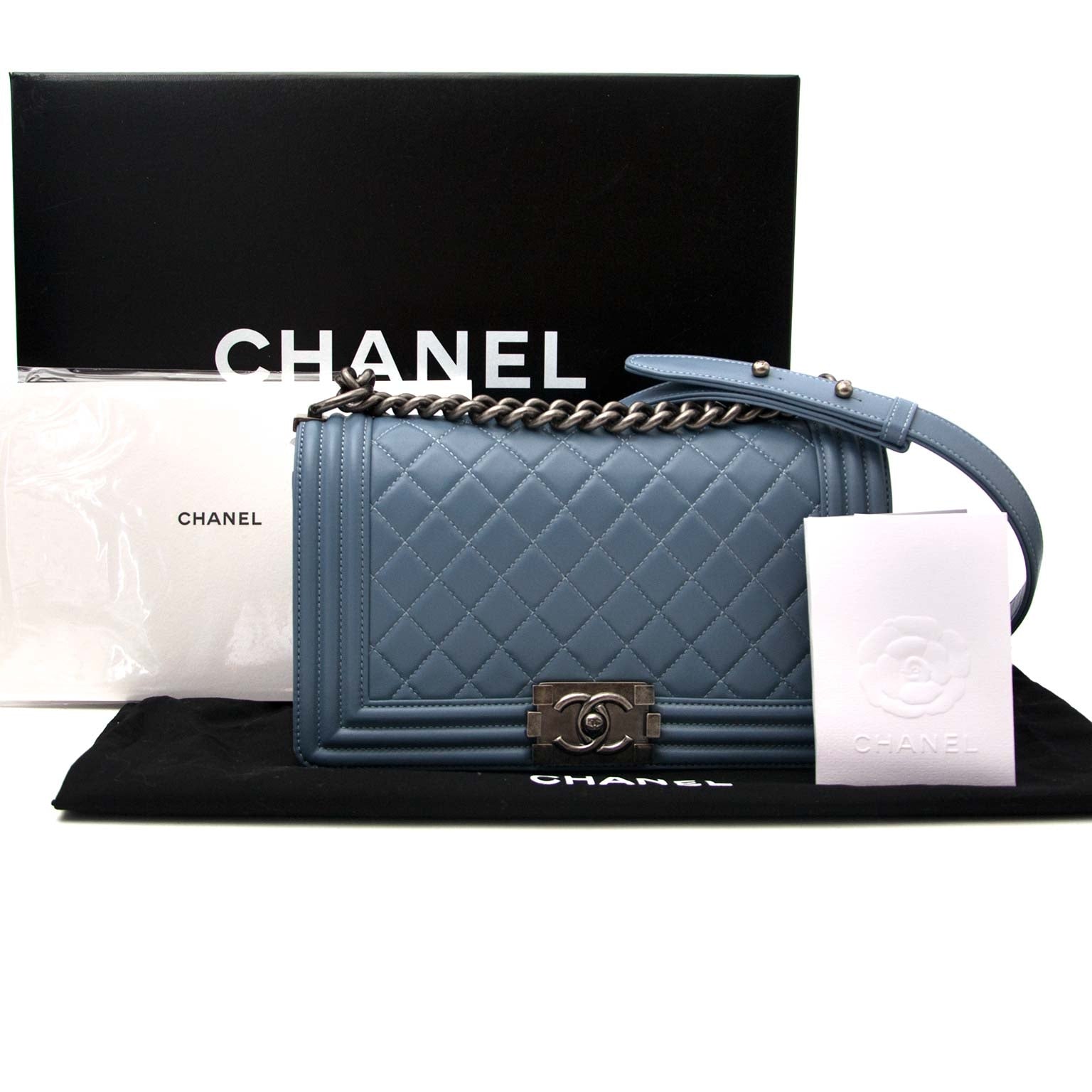 shop safe online seconde main Chanel Blue Medium Boy Bag