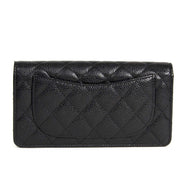 achetez Chanel Black Embossed Caviar Leather Wallet chez labellov pour le meilleur prix