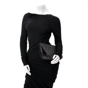 Acheter en ligne chez Labellov.com Chanel Black Caviar Quilted CC Clutch Bag