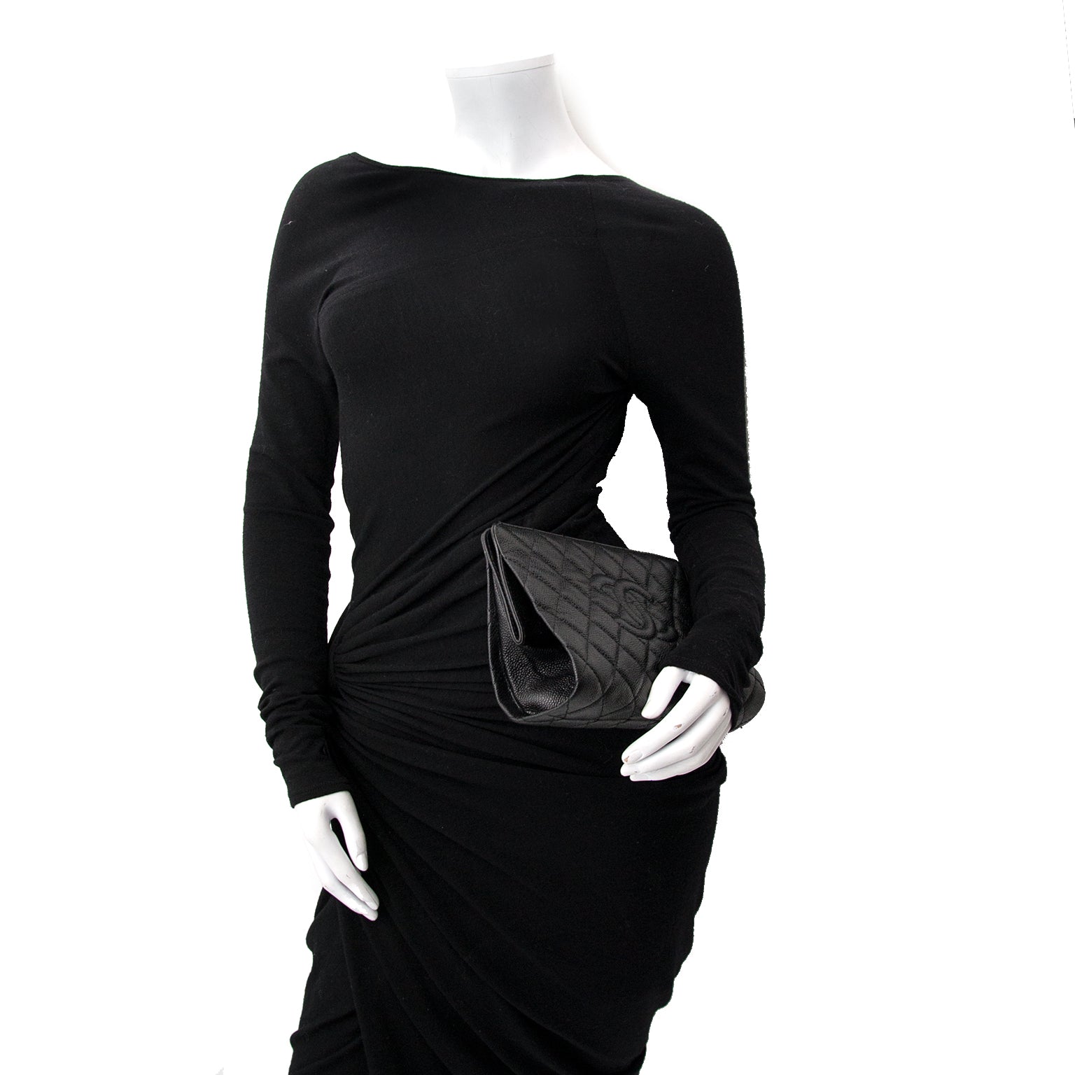 Acheter en ligne chez Labellov.com Chanel Black Caviar Quilted CC Clutch Bag