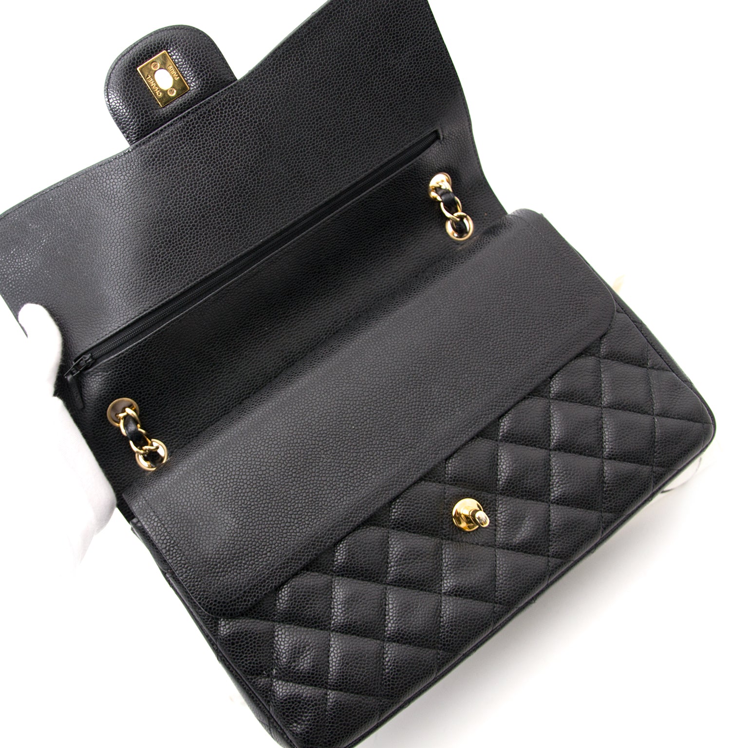 Chanel Classic Flap Bag Jumbo